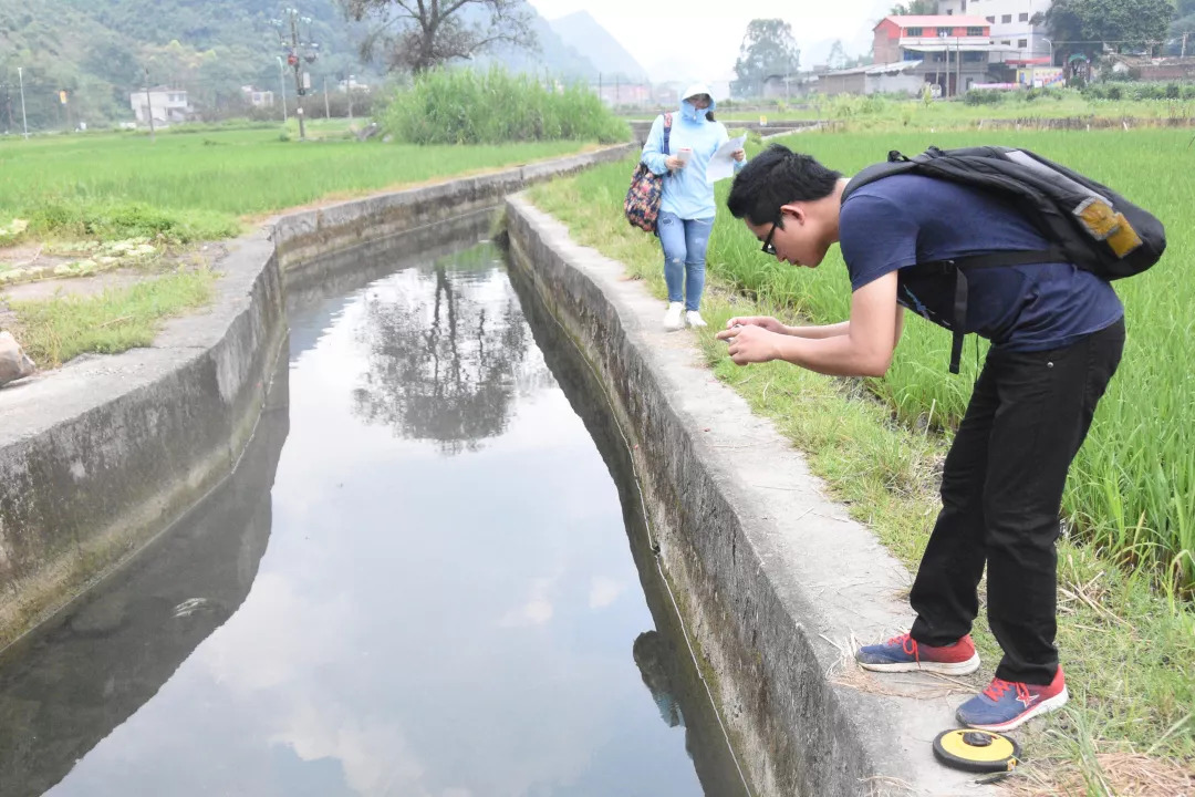 5b7f8ada8bc89.jpg 10.jpg