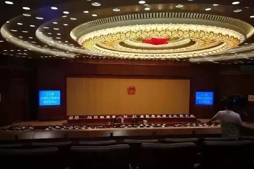 5b9b1bcd7a6de.jpg 64091P74X3D.jpg